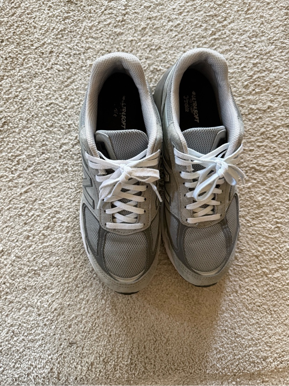 New Balance 990 Men's Light Gray Athletic Sneakers